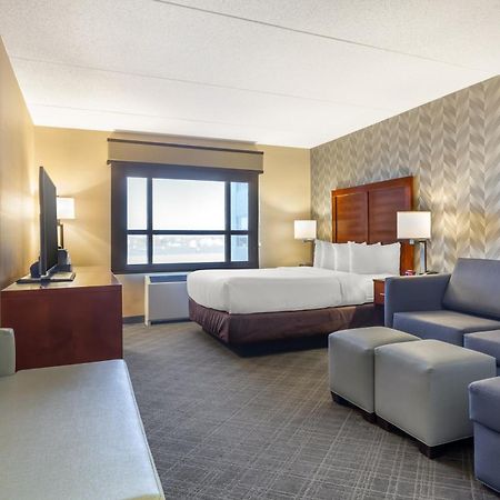 Comfort Inn & Suites Logan International Airport Revere Exterior foto