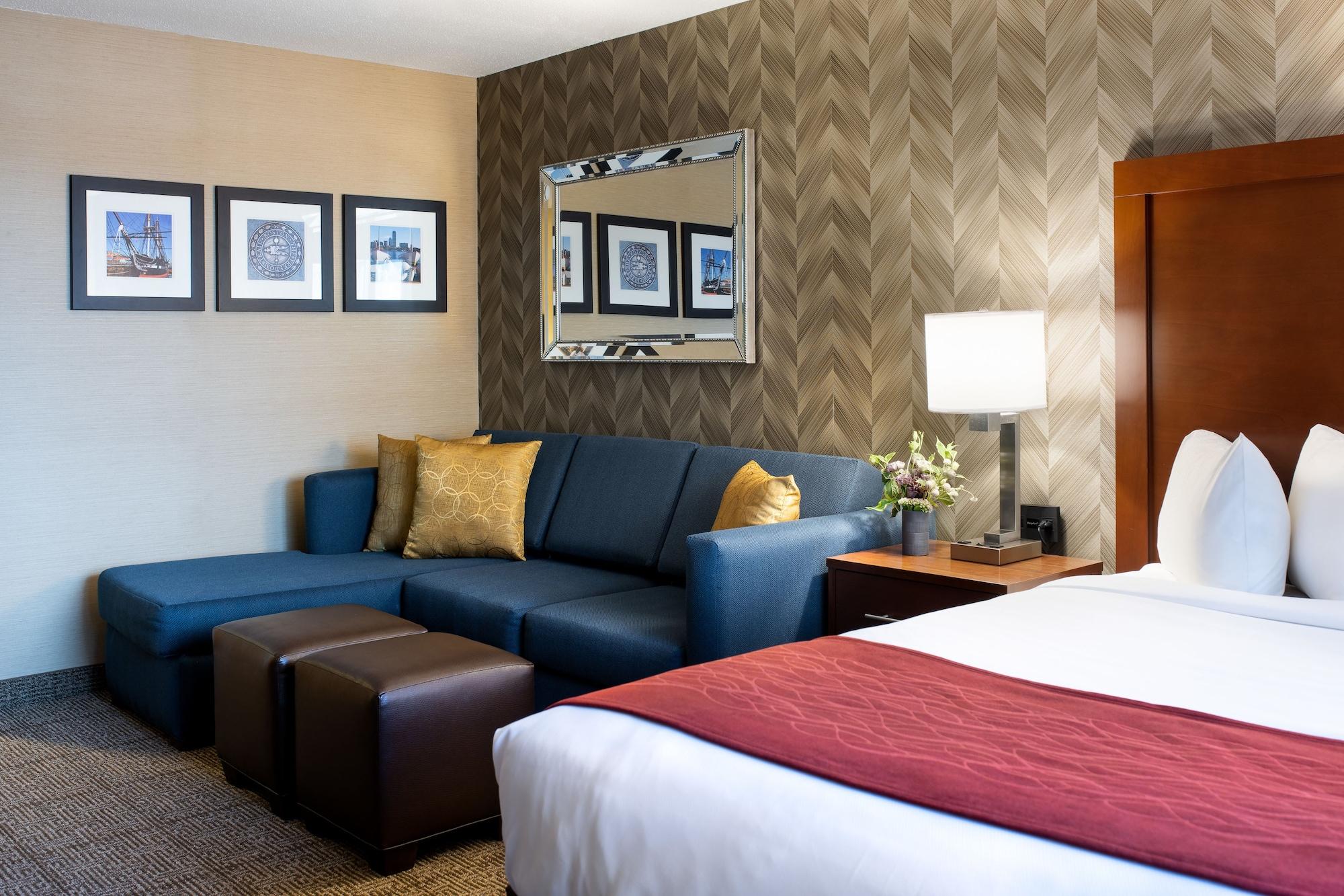 Comfort Inn & Suites Logan International Airport Revere Exterior foto