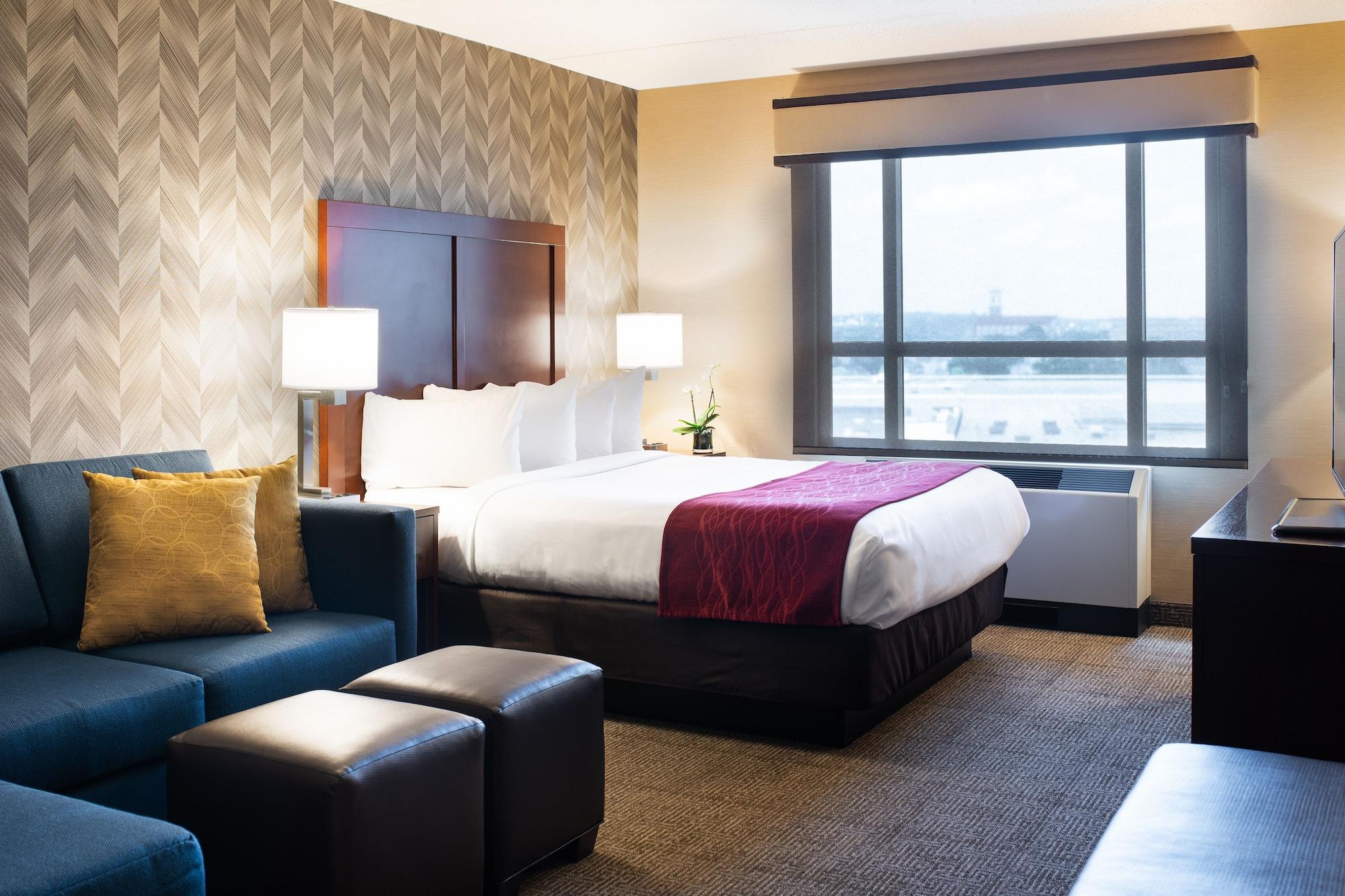 Comfort Inn & Suites Logan International Airport Revere Exterior foto