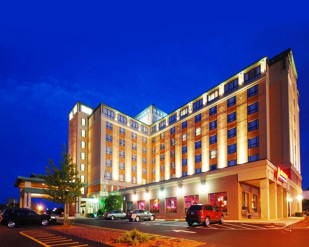 Comfort Inn & Suites Logan International Airport Revere Exterior foto