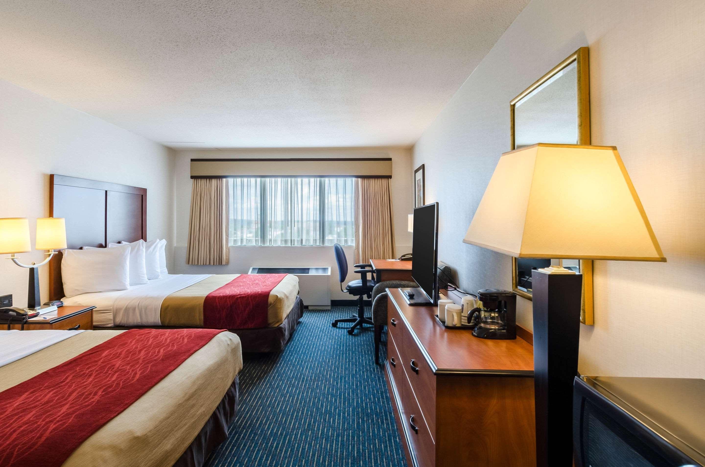 Comfort Inn & Suites Logan International Airport Revere Exterior foto
