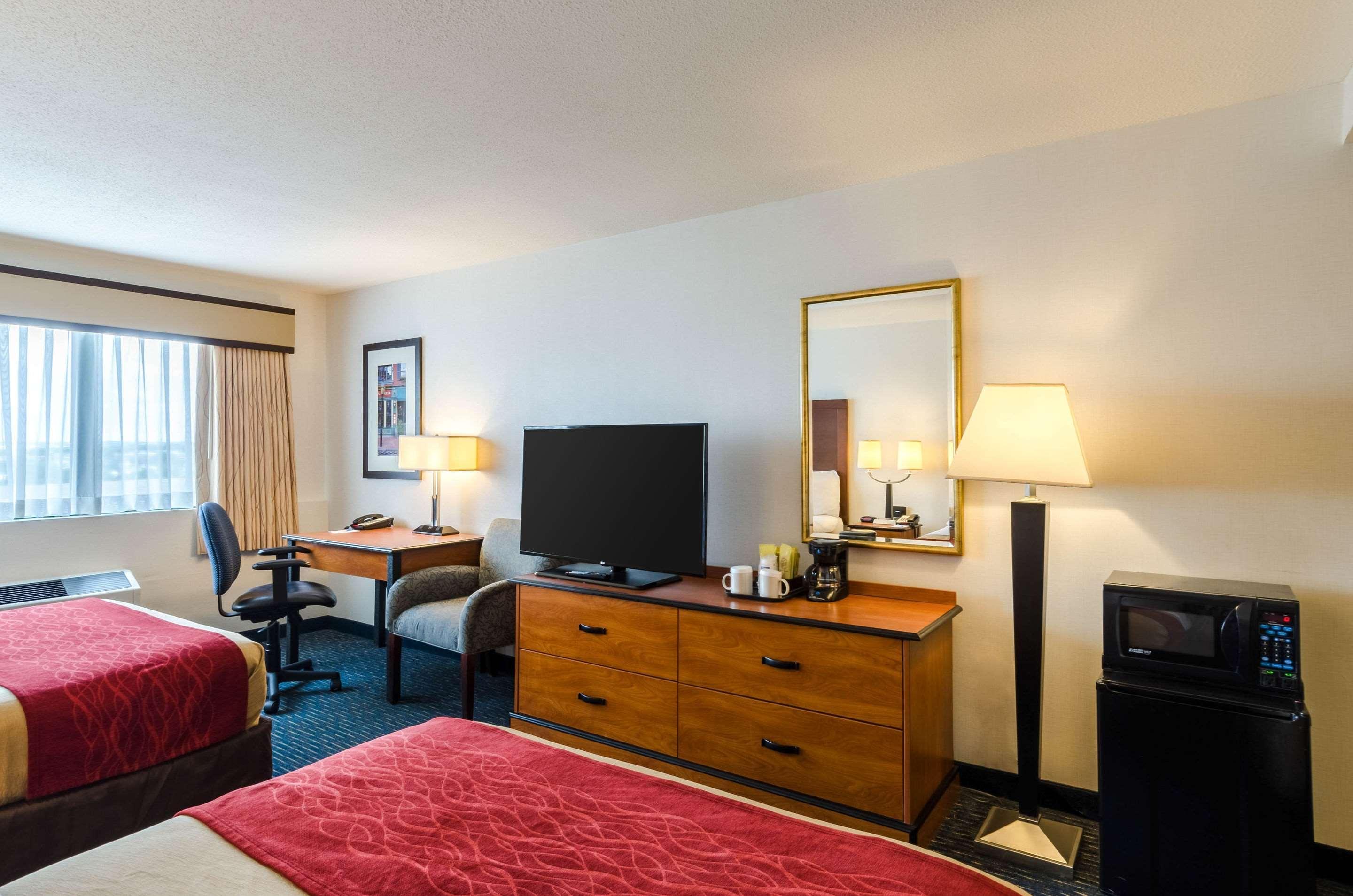 Comfort Inn & Suites Logan International Airport Revere Exterior foto