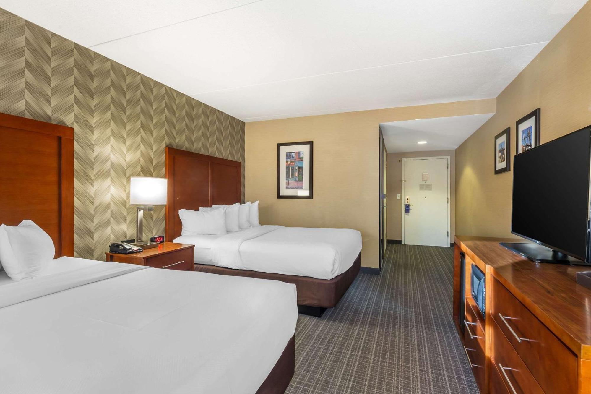 Comfort Inn & Suites Logan International Airport Revere Exterior foto