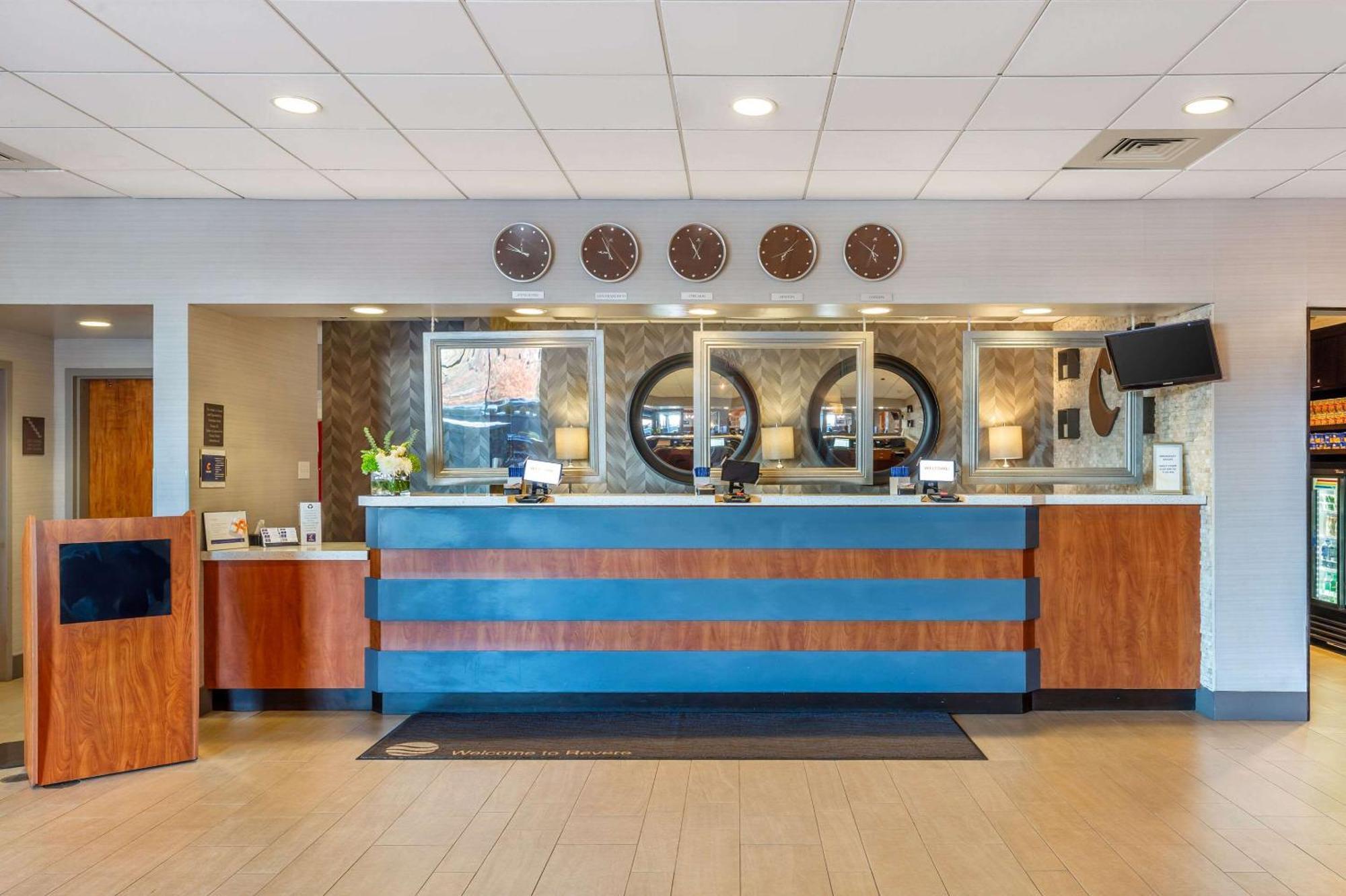 Comfort Inn & Suites Logan International Airport Revere Exterior foto